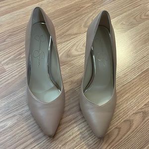 Jessica Simpson tan heels